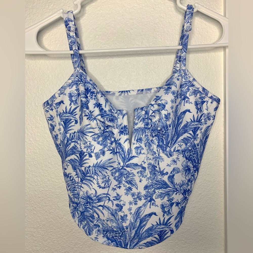 Shein | floral print V-Bar cami top ~ size S (US 4)